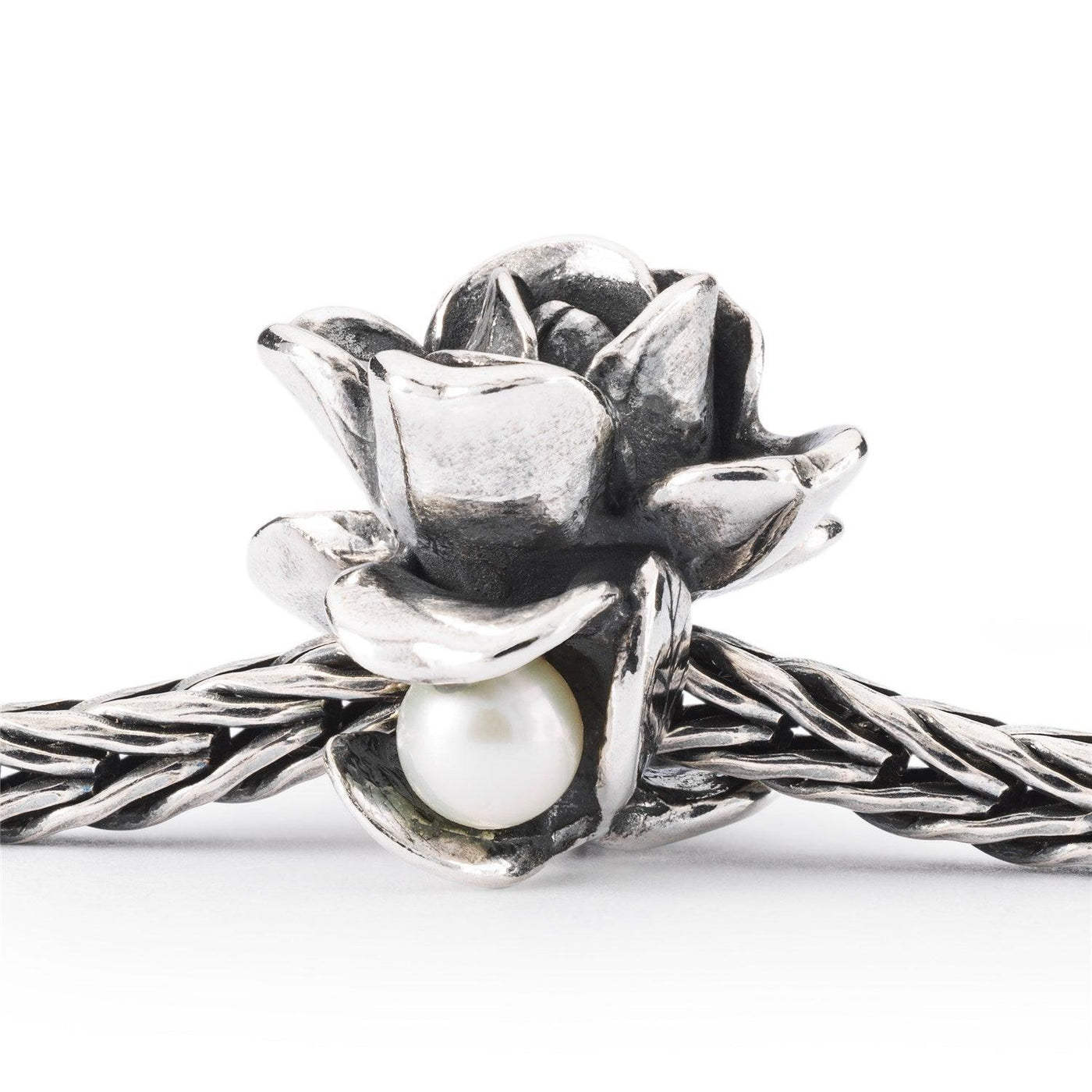 Június Rózsája Bead - Trollbeads Ékszerek Magyarország